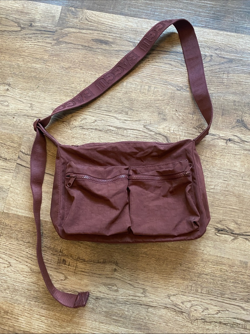 BAGGU Medium Cargo Crossbody Bag